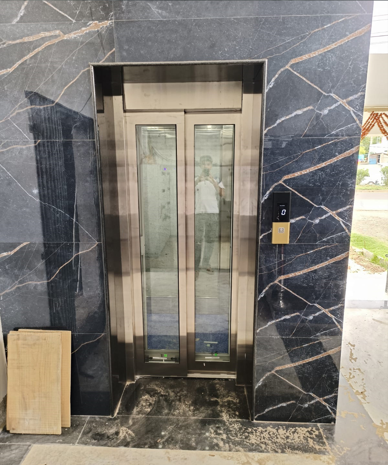 Residential Elevator3 - Iris Engineering Co.